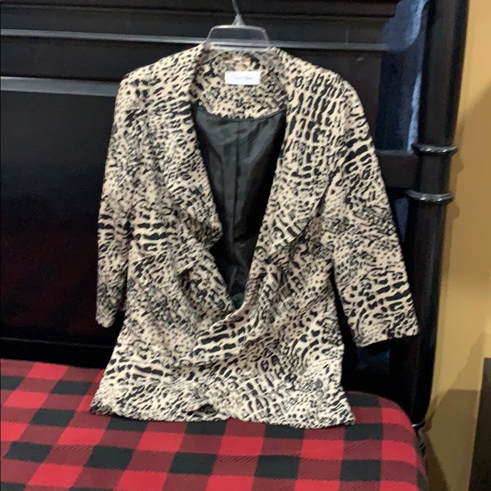 Jacket - Picture 4 of 4